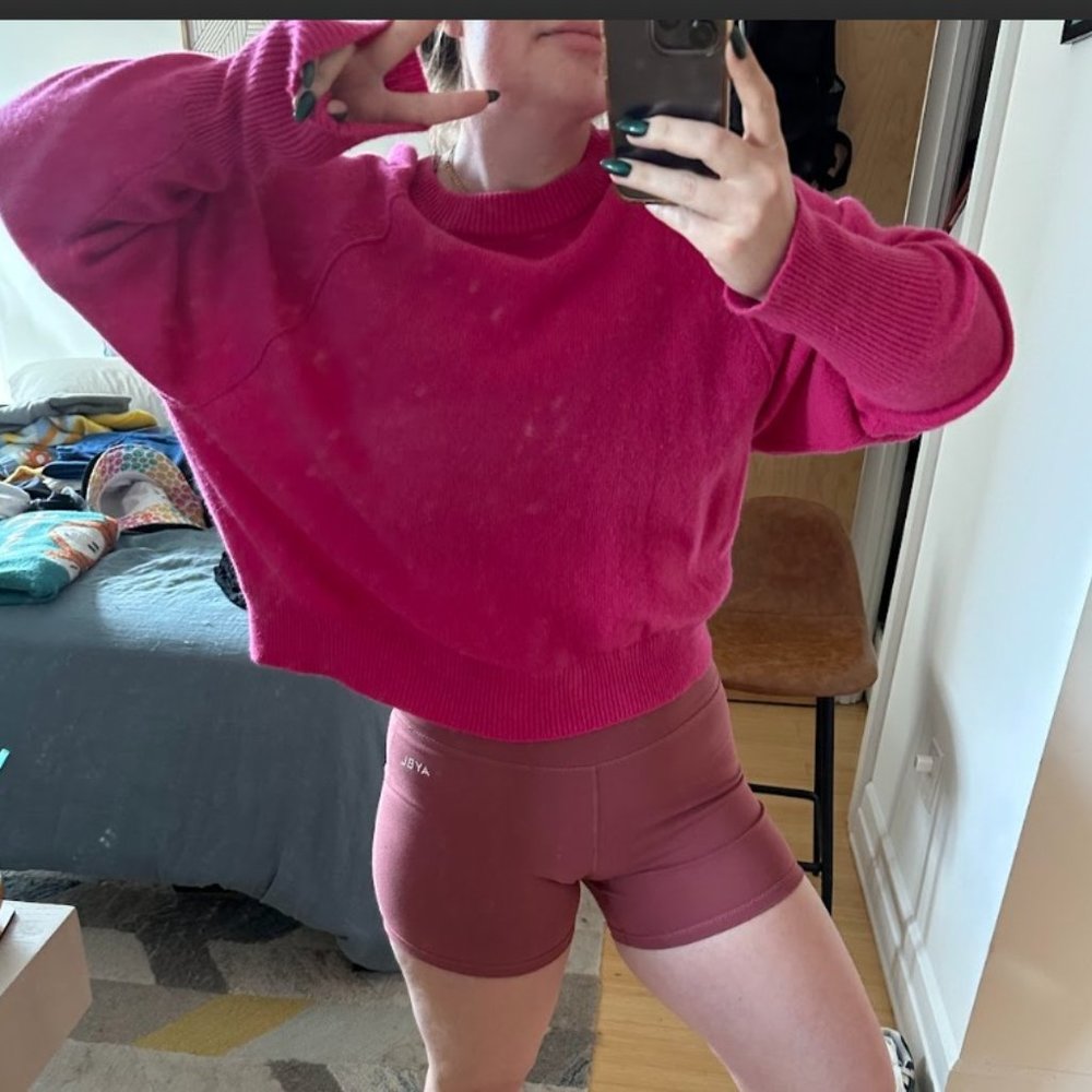 Aritzia Babaton Cashmere Sweater - Size XL - Pink